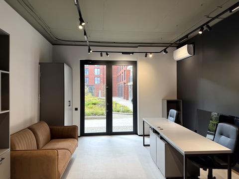 комерційна за адресою Замарстинівська вул. (Калініна), 40