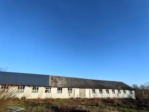 коммерческая по адресу  ул., 272