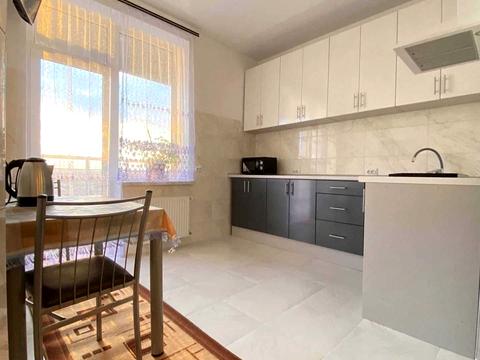 квартира за адресою Михайлівська вул., (Будинок 1)