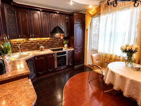 квартира за адресою Драгоманова вул., 1-Б