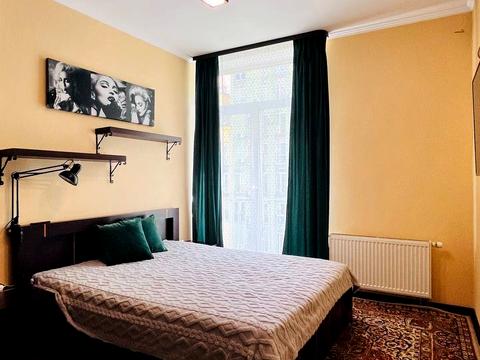 квартира за адресою Регенераторна вул., 4 к3