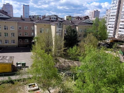 квартира по адресу Александра Мишуги ул., 3