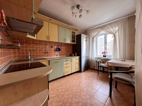 квартира за адресою Братства Тарасівців вул. (Декабристів), 12/37