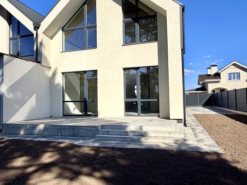 дом по адресу зарічна, 7