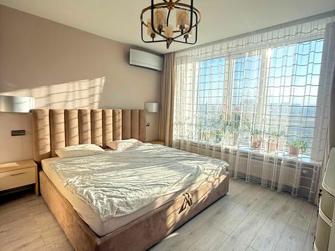 квартира за адресою Джона Маккейна вул. (Івана Кудрі), 7