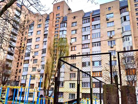 квартира за адресою Леся Курбаса просп., 1-Б