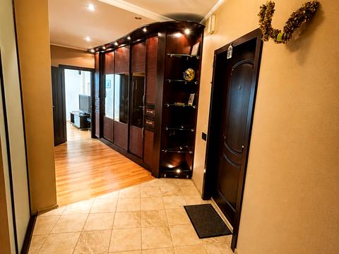 квартира по адресу Драгоманова ул., 1-Б