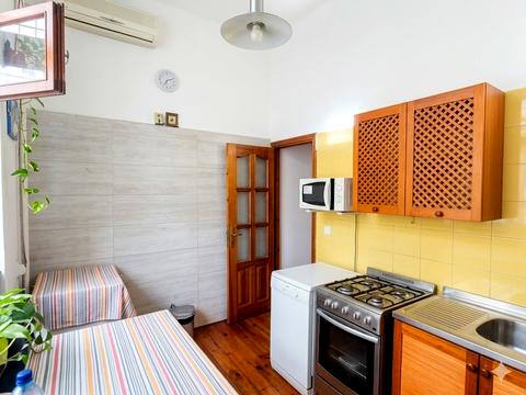 квартира за адресою Верховної Ради бульв., 13