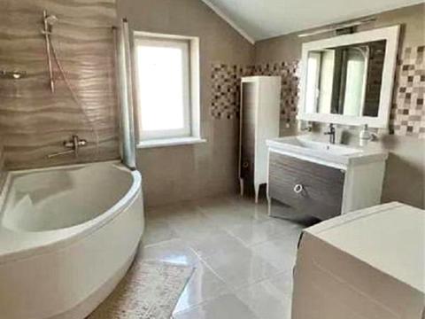 будинок за адресою Таїровська вул.