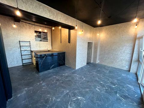 комерційна за адресою Отця Івана Блавацького вул., (1 черга (будинок 1))