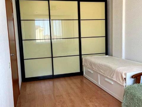 квартира за адресою Торгова вул., 9