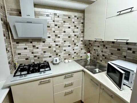 квартира за адресою Київ, Дарницький бульв., 11