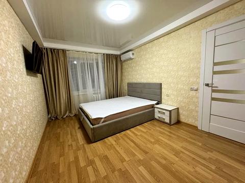 квартира за адресою Київ, Дарницький бульв., 11