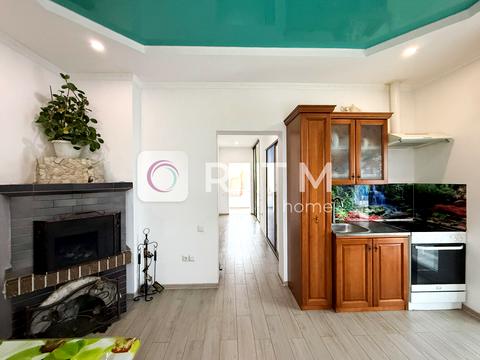 дом по адресу Жовтнева