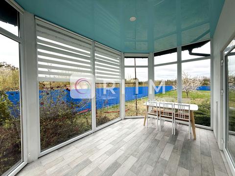 дом по адресу Жовтнева