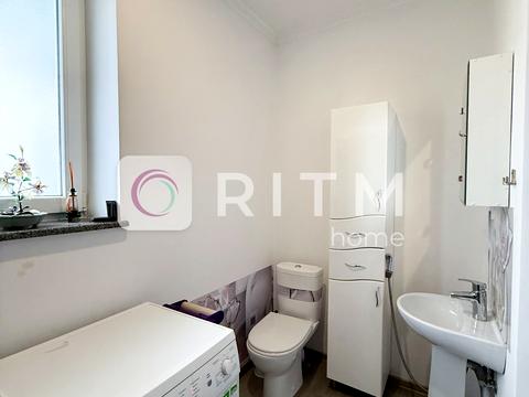 дом по адресу Жовтнева