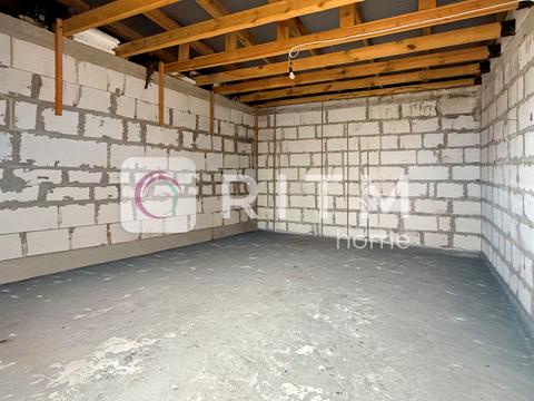 дом по адресу Жовтнева