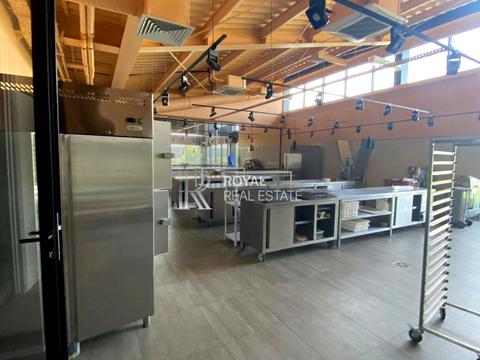 коммерческая по адресу Європейська, 1