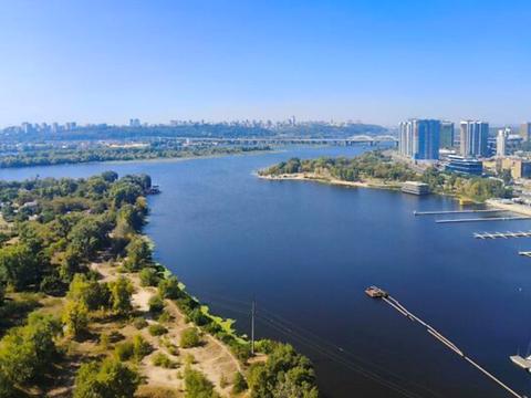 квартира за адресою Київ, Трускавецька вул., 10-Д