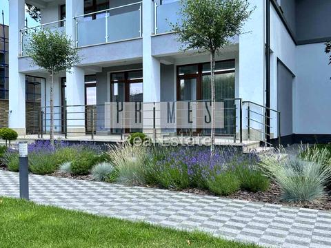 будинок за адресою Андрія Малишка