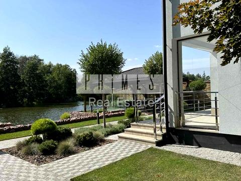 будинок за адресою Андрія Малишка