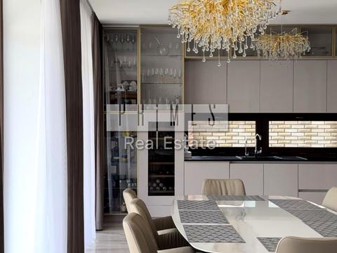 будинок за адресою Андрія Малишка