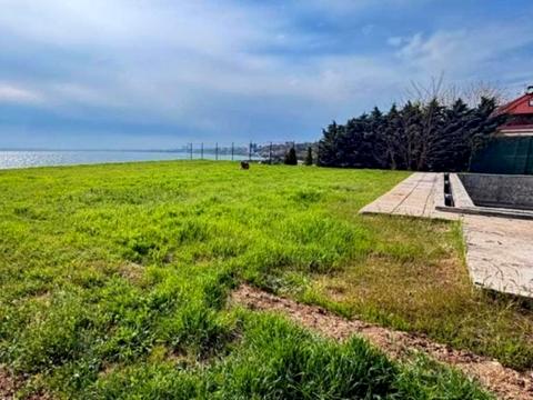 будинок за адресою Набережная