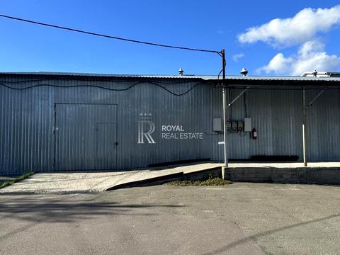 комерційна за адресою Соборна вул., 1