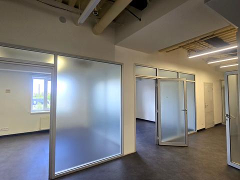 коммерческая по адресу Зоологическая ул., 5