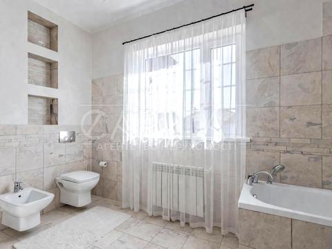 будинок за адресою Райдужна вул., 33