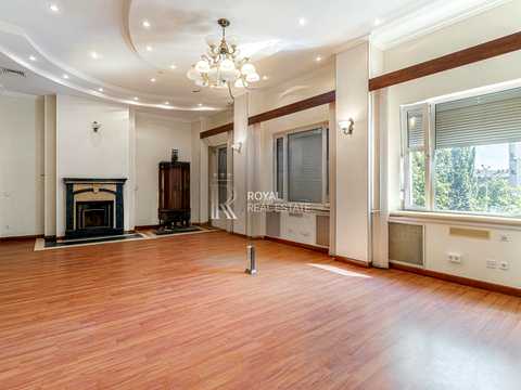 комерційна за адресою Київ, Саксаганського вул., 60