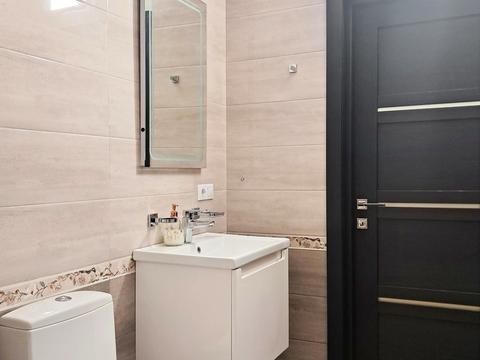 квартира за адресою Драгоманова вул., 2-Б