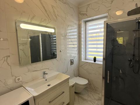 будинок за адресою Лісна