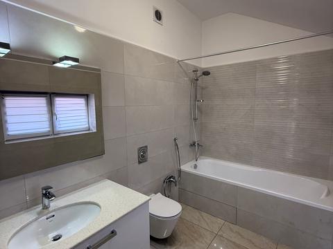 будинок за адресою Лісна