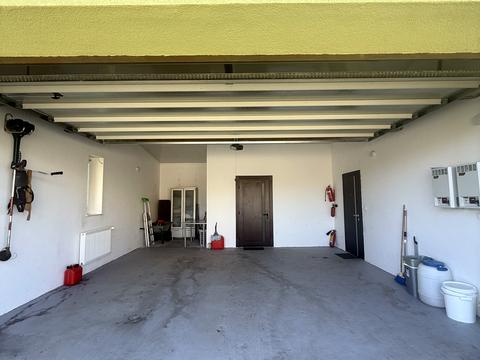 будинок за адресою Лісна