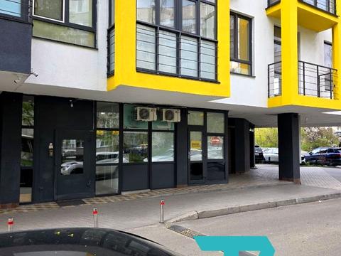 комерційна за адресою Юності вул., 8-А