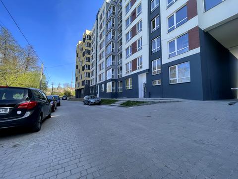 комерційна за адресою Володимира Великого вул., (Будинок 3)