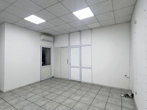 комерційна за адресою Героїв Небесної Сотні просп., 32/1