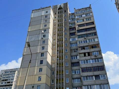 квартира за адресою Лариси Руденко вул., 10-Г