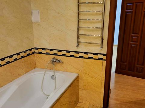 квартира за адресою Володимира Івасюка просп. (Героїв Сталінграду), 26-А