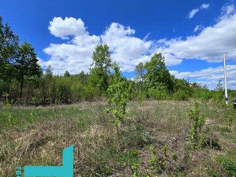 участок по адресу Травнева