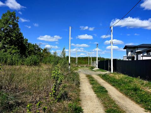 участок по адресу Травнева