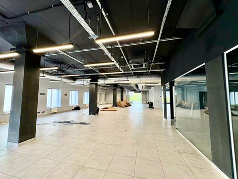 комерційна за адресою Крутогірний узвіз (Рогальова), 28