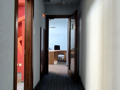 комерційна за адресою Дегтярівська вул., 33-Б