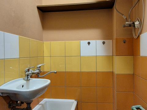 комерційна за адресою Дегтярівська вул., 33-Б