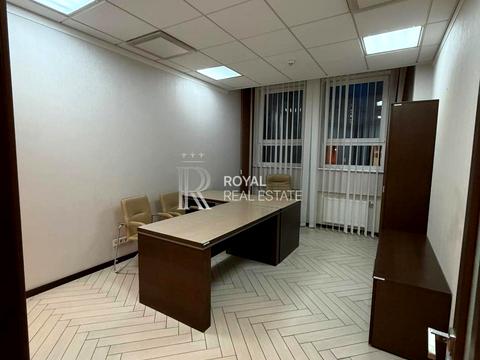 коммерческая по адресу Шота Руставели ул., 44