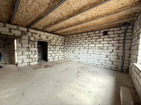 дом по адресу Леоніда Каденюка ул.