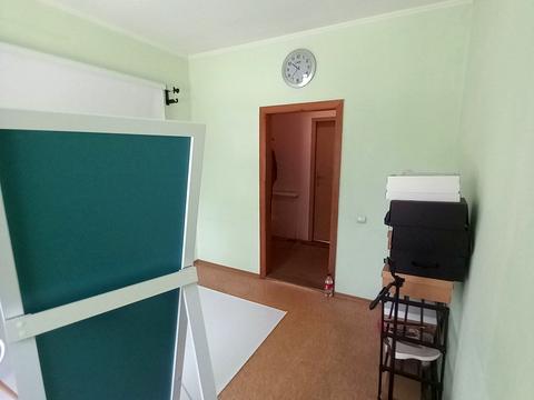 комерційна за адресою Праці просп., 15