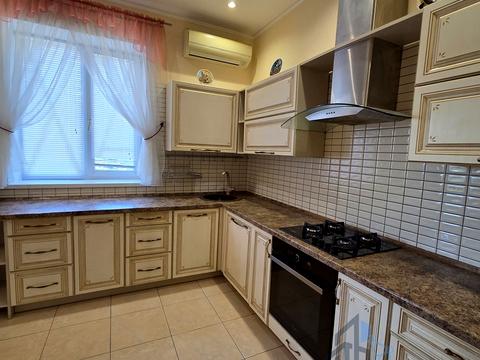 будинок за адресою с. Старі Петрівці, вул. Князя Святослава