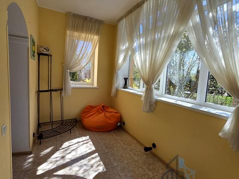 будинок за адресою с. Старі Петрівці, вул. Князя Святослава